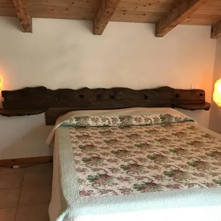Apartmán Altido The Cherry House Carro